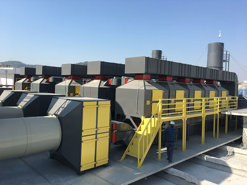 珠海某電子公司催化燃燒:活性炭吸附濃縮+CO催化燃燒設備